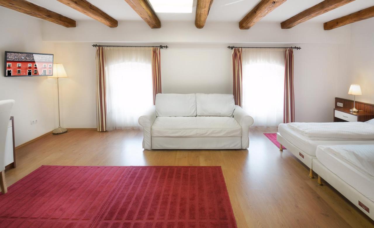 Bed and Breakfast Rubra Panzio Вац Екстер'єр фото