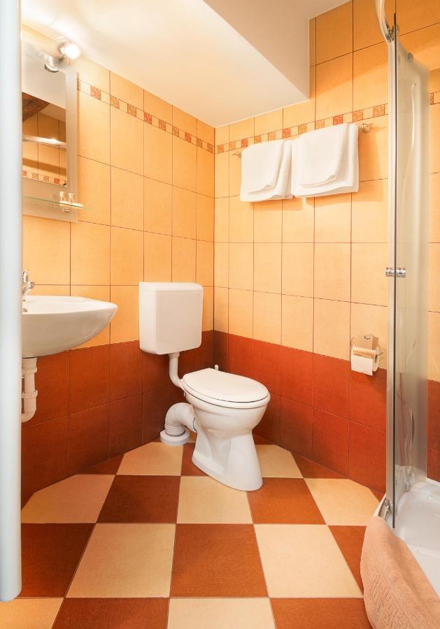 Bed and Breakfast Rubra Panzio Вац Екстер'єр фото