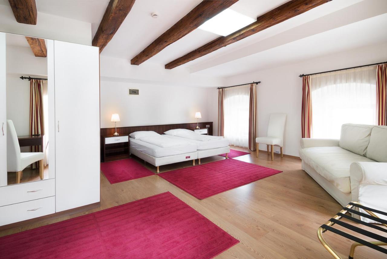 Bed and Breakfast Rubra Panzio Вац Екстер'єр фото